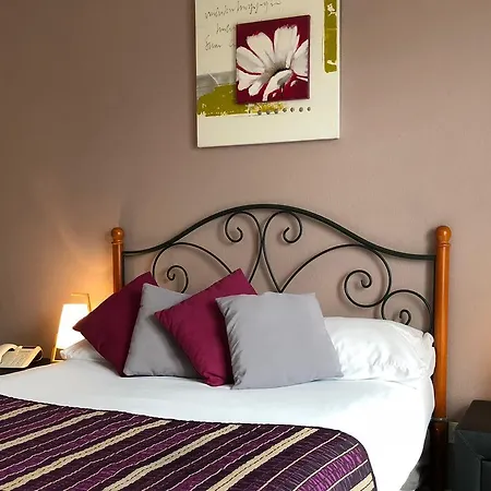 Logis Les Cordeliers 2* Casteljaloux